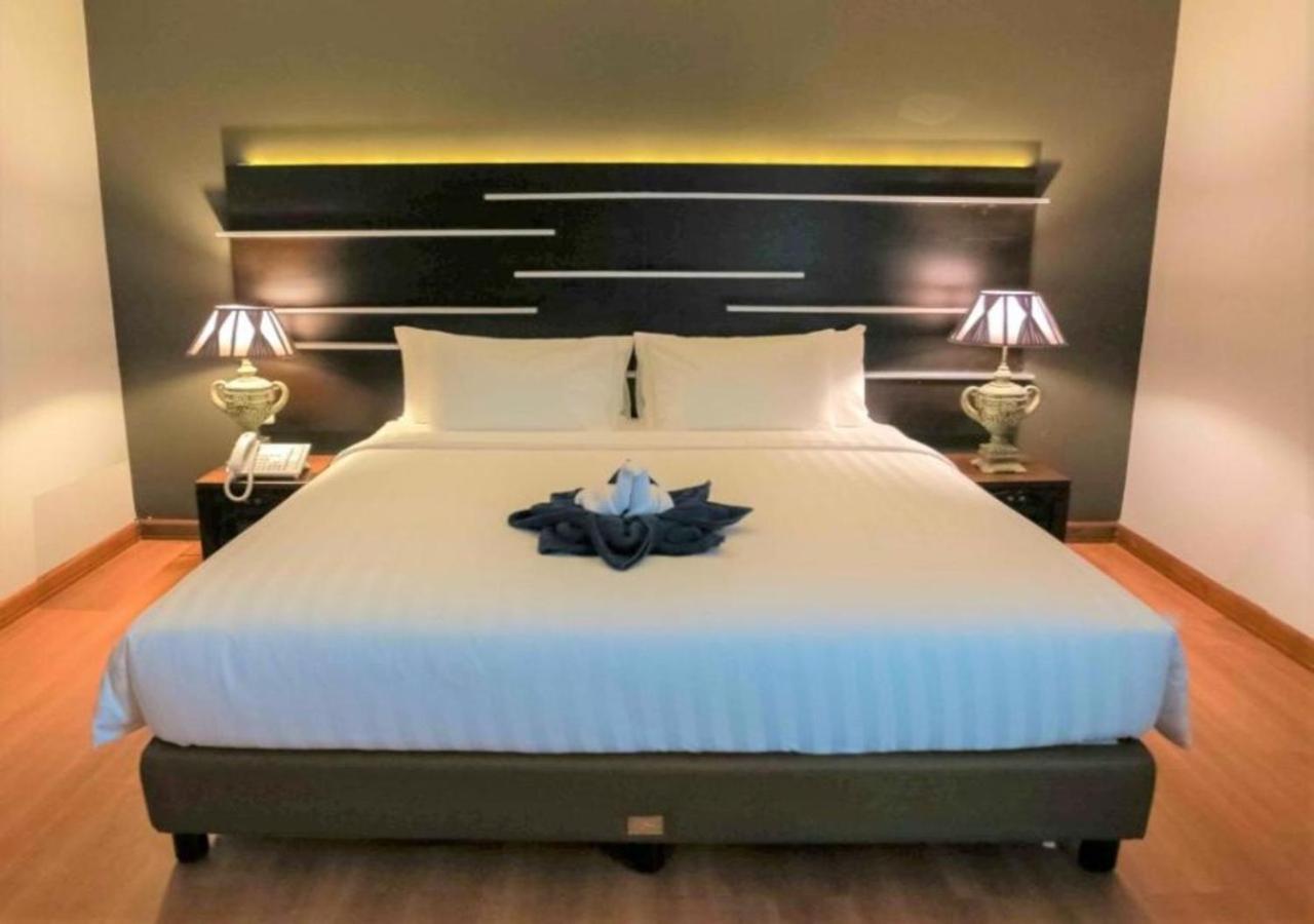 Madina Inn Yogyakarta Esterno foto