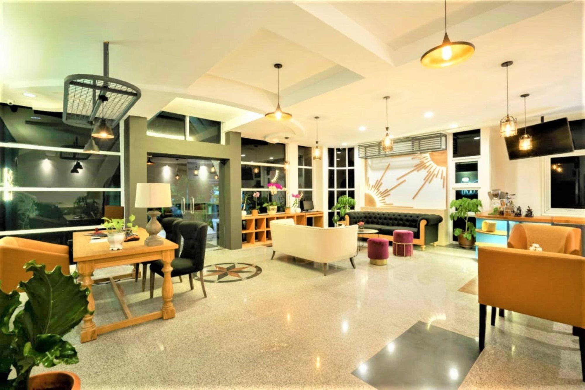 Madina Inn Yogyakarta Esterno foto